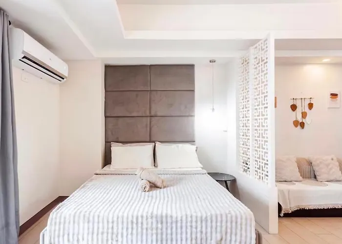 Casa Venice Rustic Pet Friendly Balcony Apartment