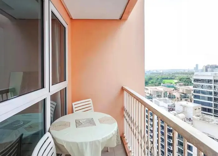 Casa Venice Rustic Pet Friendly Balcony *